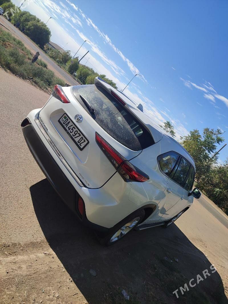 Toyota Highlander 2022 - 550 000 TMT - Daşoguz - img 4