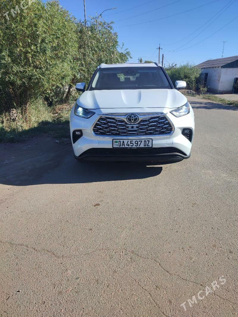 Toyota Highlander 2022 - 550 000 TMT - Daşoguz - img 5