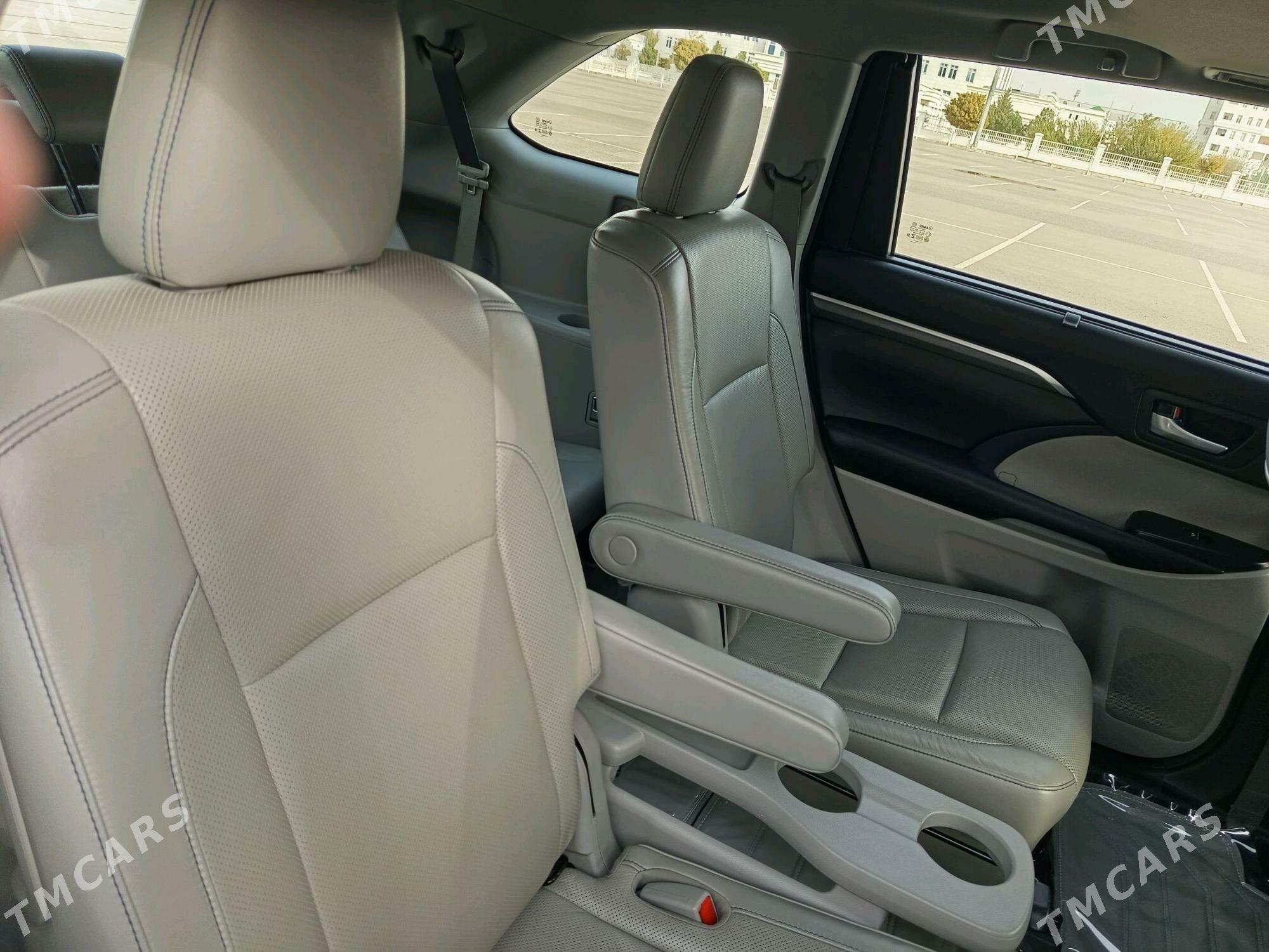 Toyota Highlander 2018 - 490 000 TMT - Ашхабад - img 7