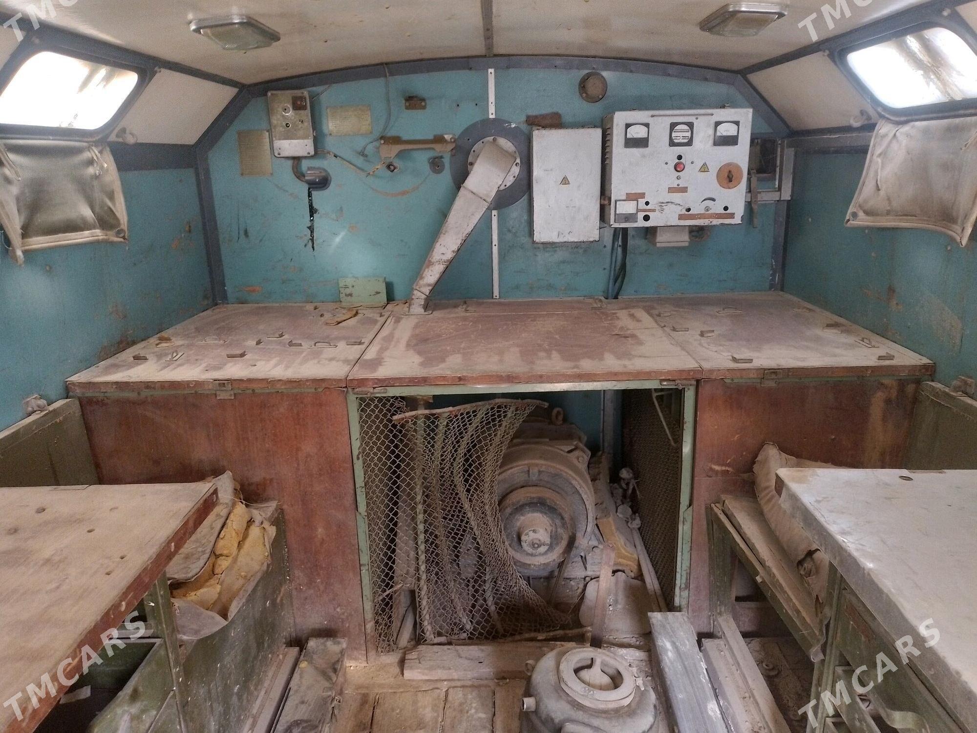 Zil 131 1988 - 95 000 TMT - Ак-Бугдайский этрап - img 3