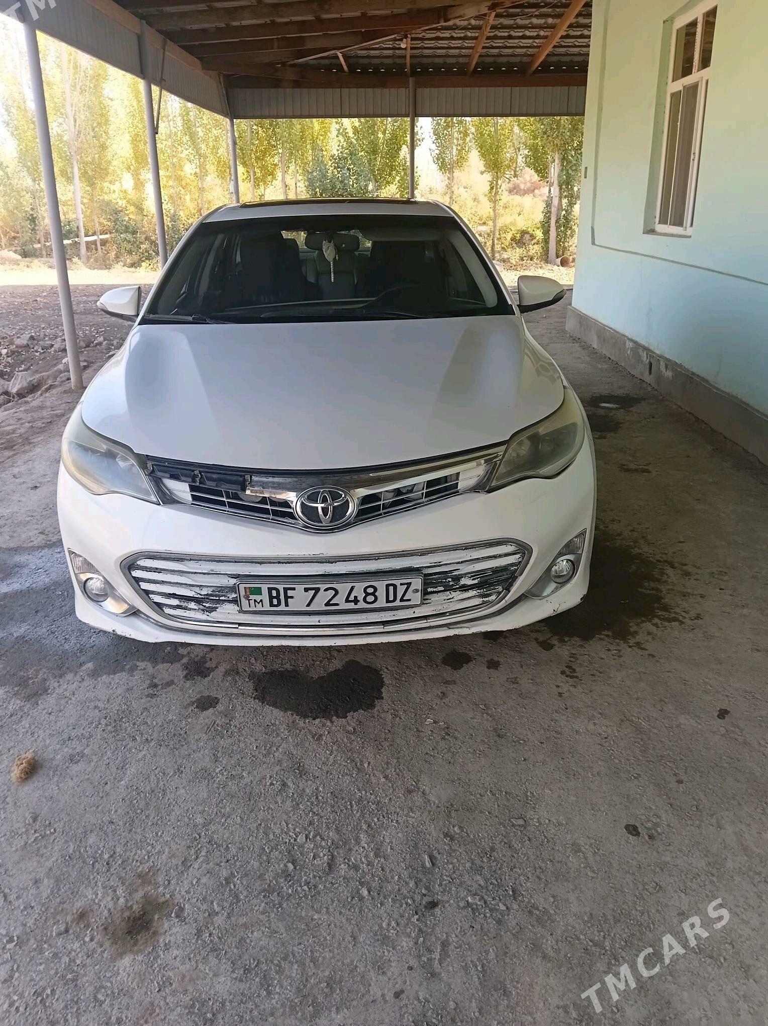 Toyota Avalon 2015 - 350 000 TMT - Gubadag - img 3