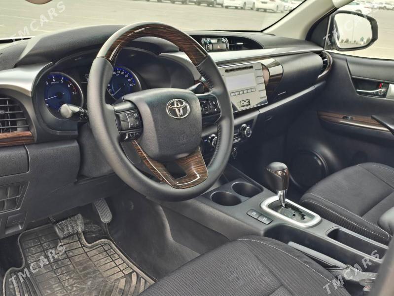 Toyota Hilux 2016 - 465 000 TMT - Ашхабад - img 8