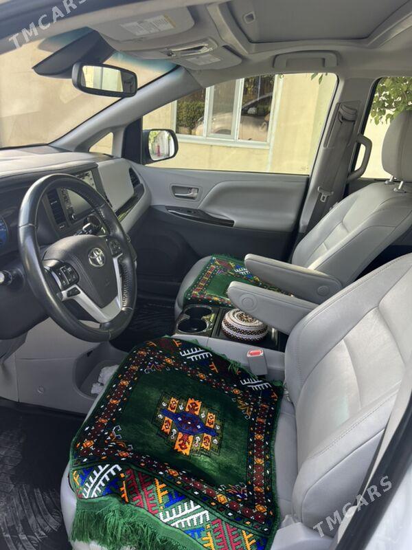 Toyota Sienna 2020 - 430 000 TMT - Ашхабад - img 3