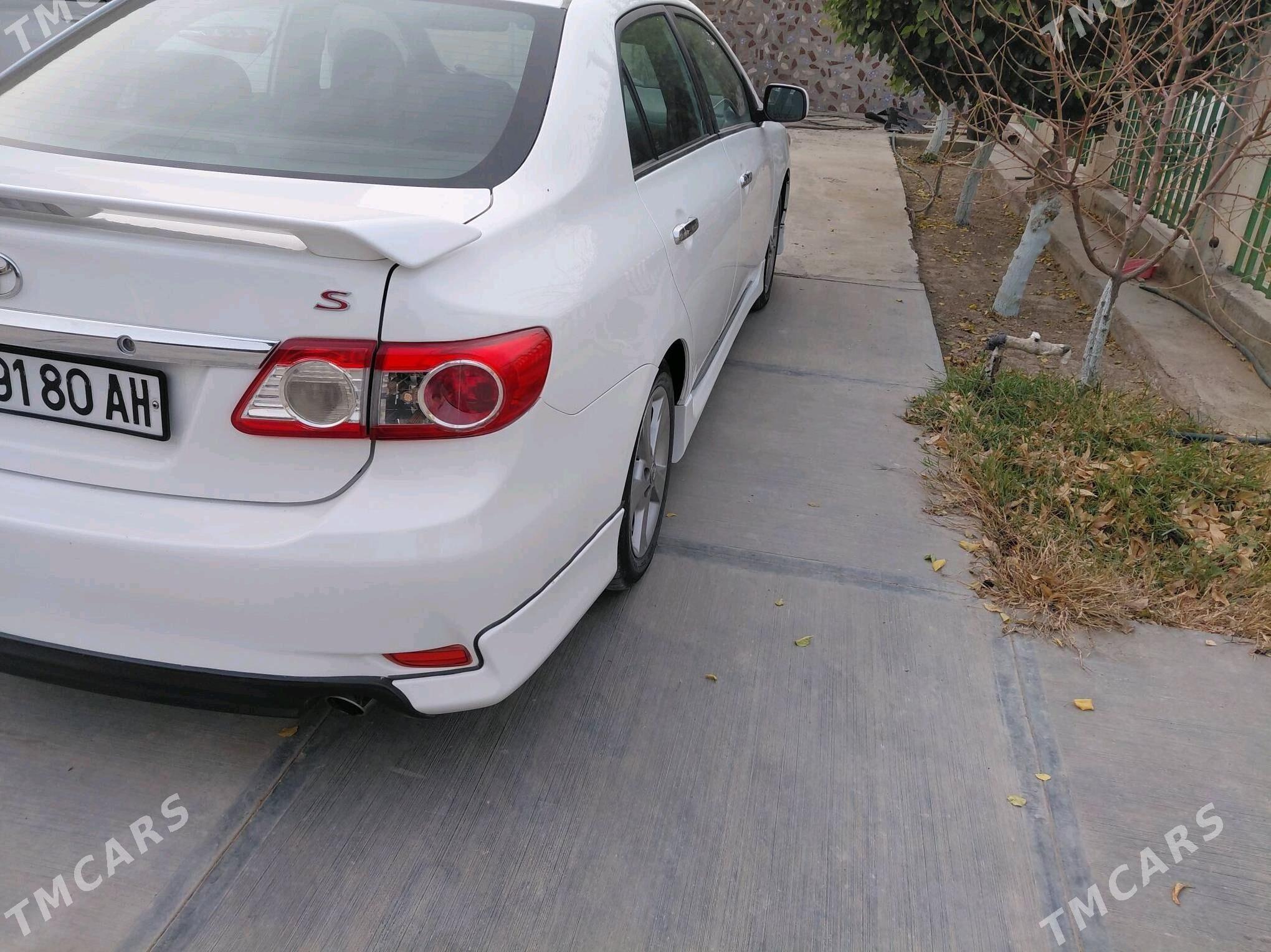 Toyota Corolla 2011 - 170 000 TMT - Gökdepe - img 2