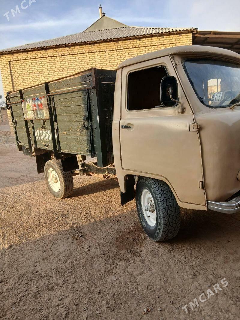 UAZ 469 1992 - 35 000 TMT - Мары - img 3
