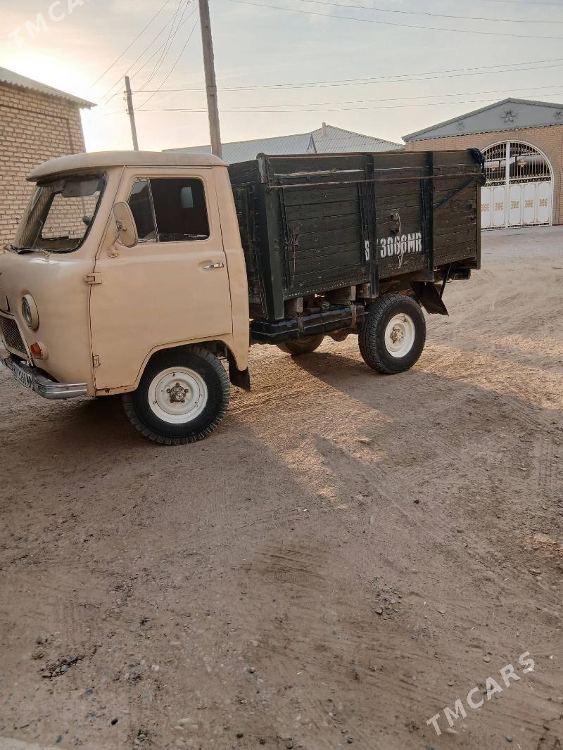 UAZ 469 1992 - 35 000 TMT - Мары - img 1