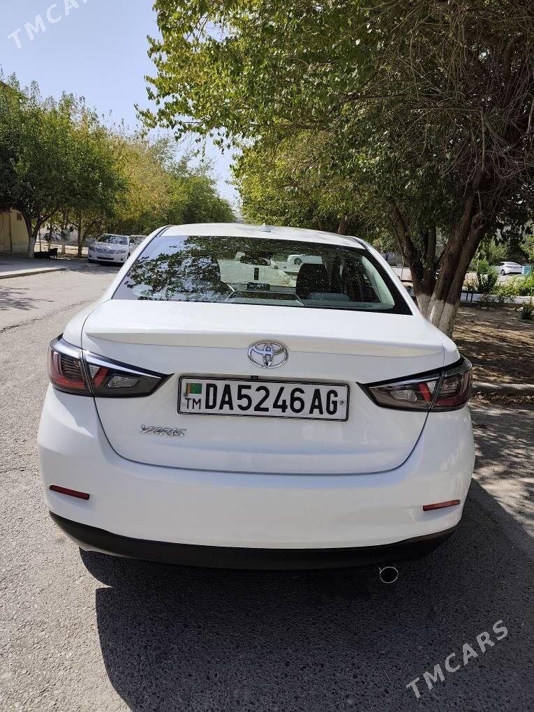 Toyota Yaris 2019 - 165 000 TMT - Ашхабад - img 2