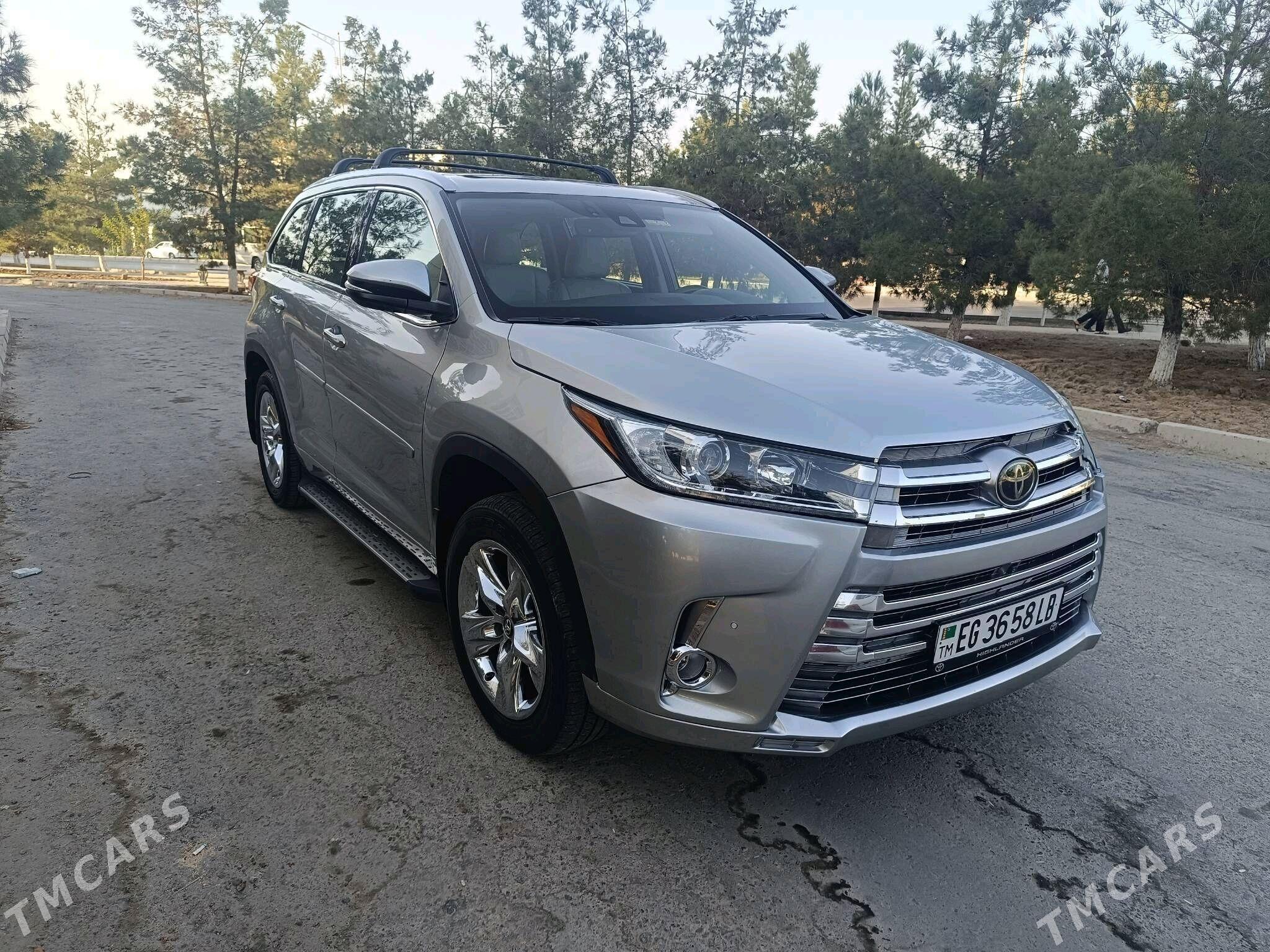 Toyota Highlander 2018 - 460 000 TMT - Türkmenabat - img 4