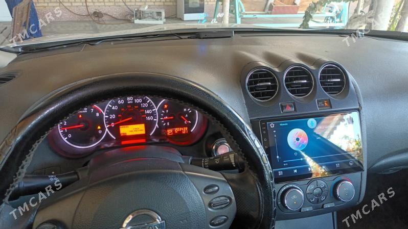 Nissan Altima 2010 - 120 000 TMT - Baýramaly - img 6