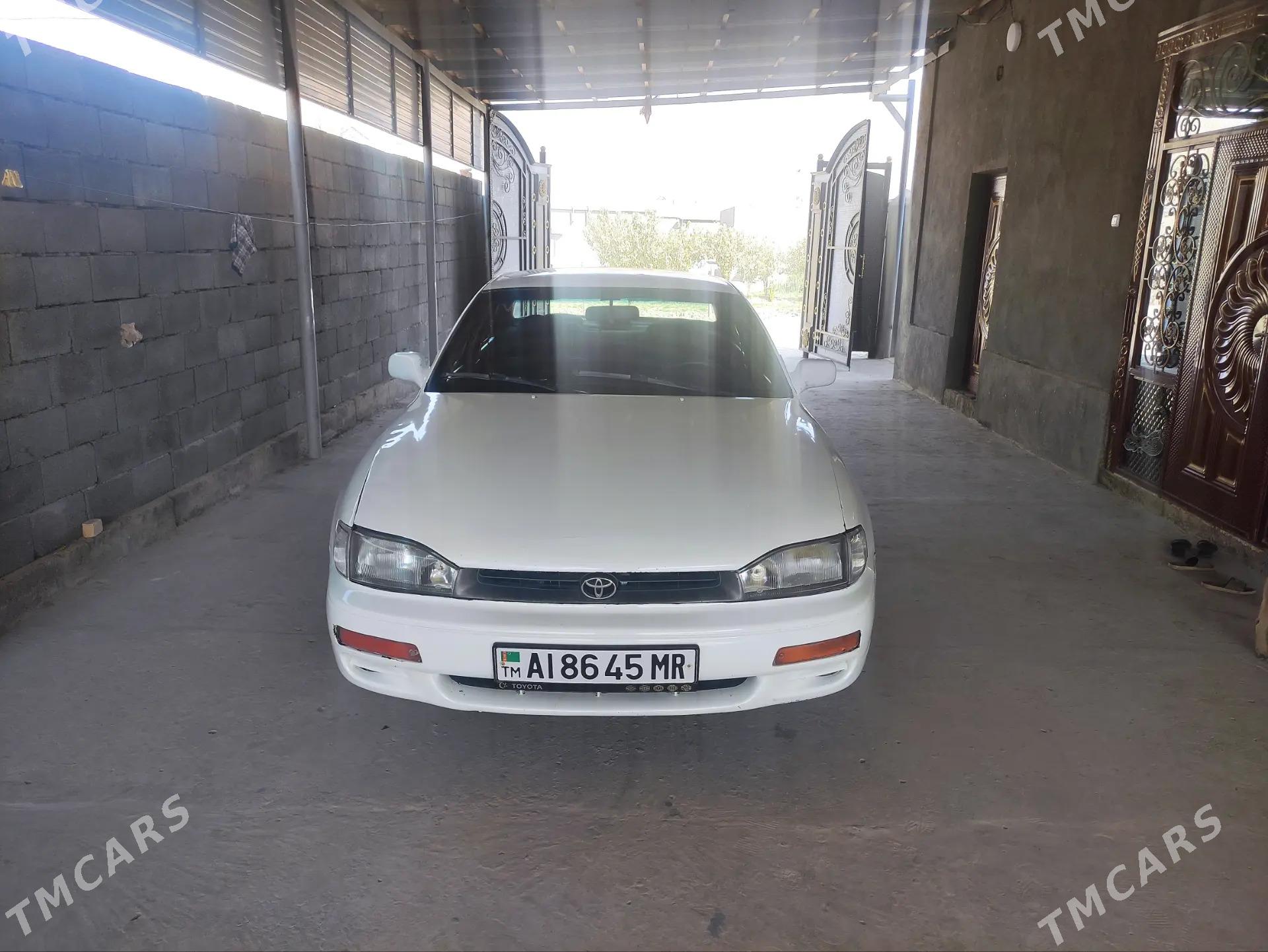 Toyota Camry 1992 - 95 000 TMT - Тагтабазар - img 9