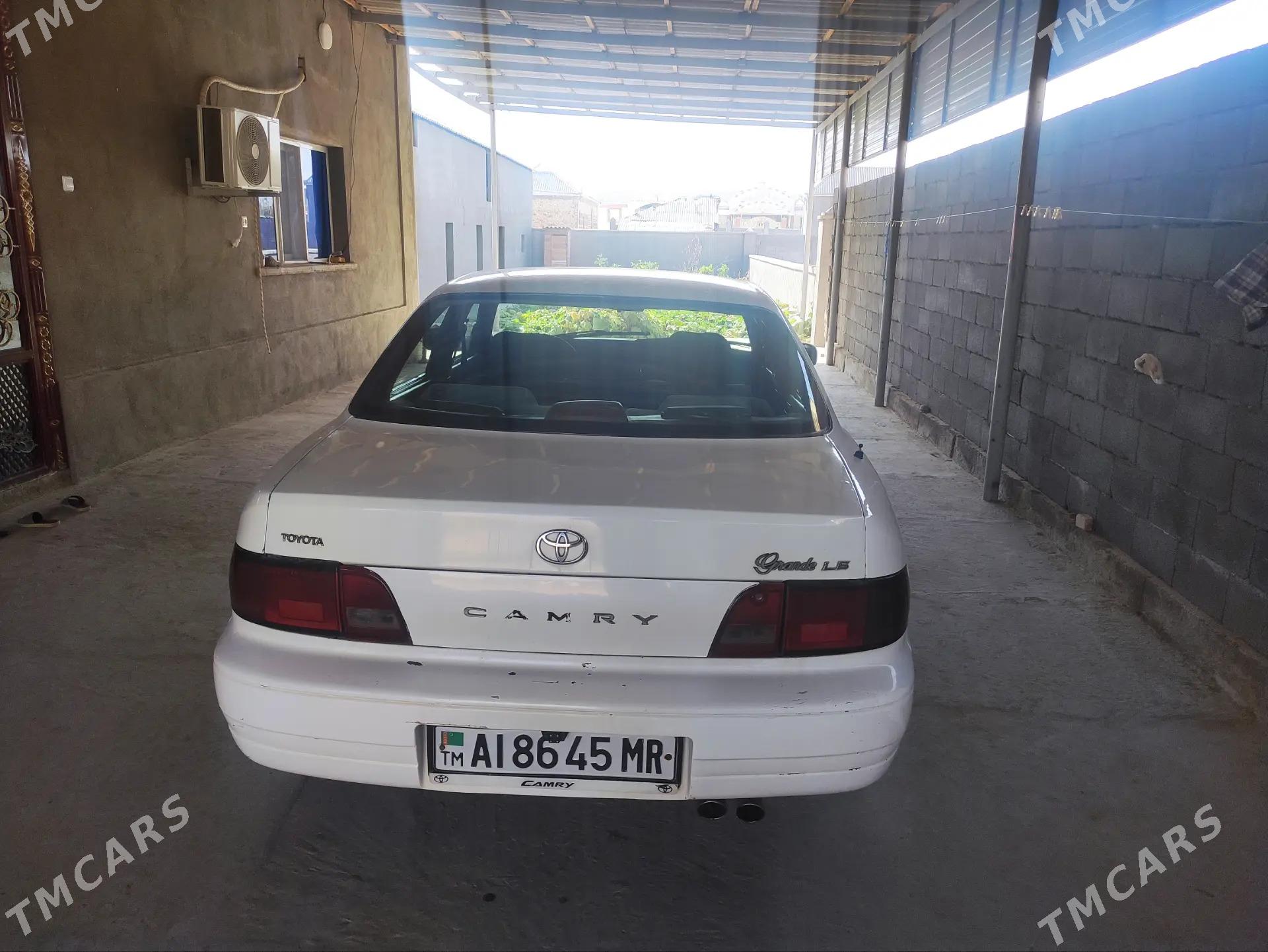 Toyota Camry 1992 - 95 000 TMT - Тагтабазар - img 3