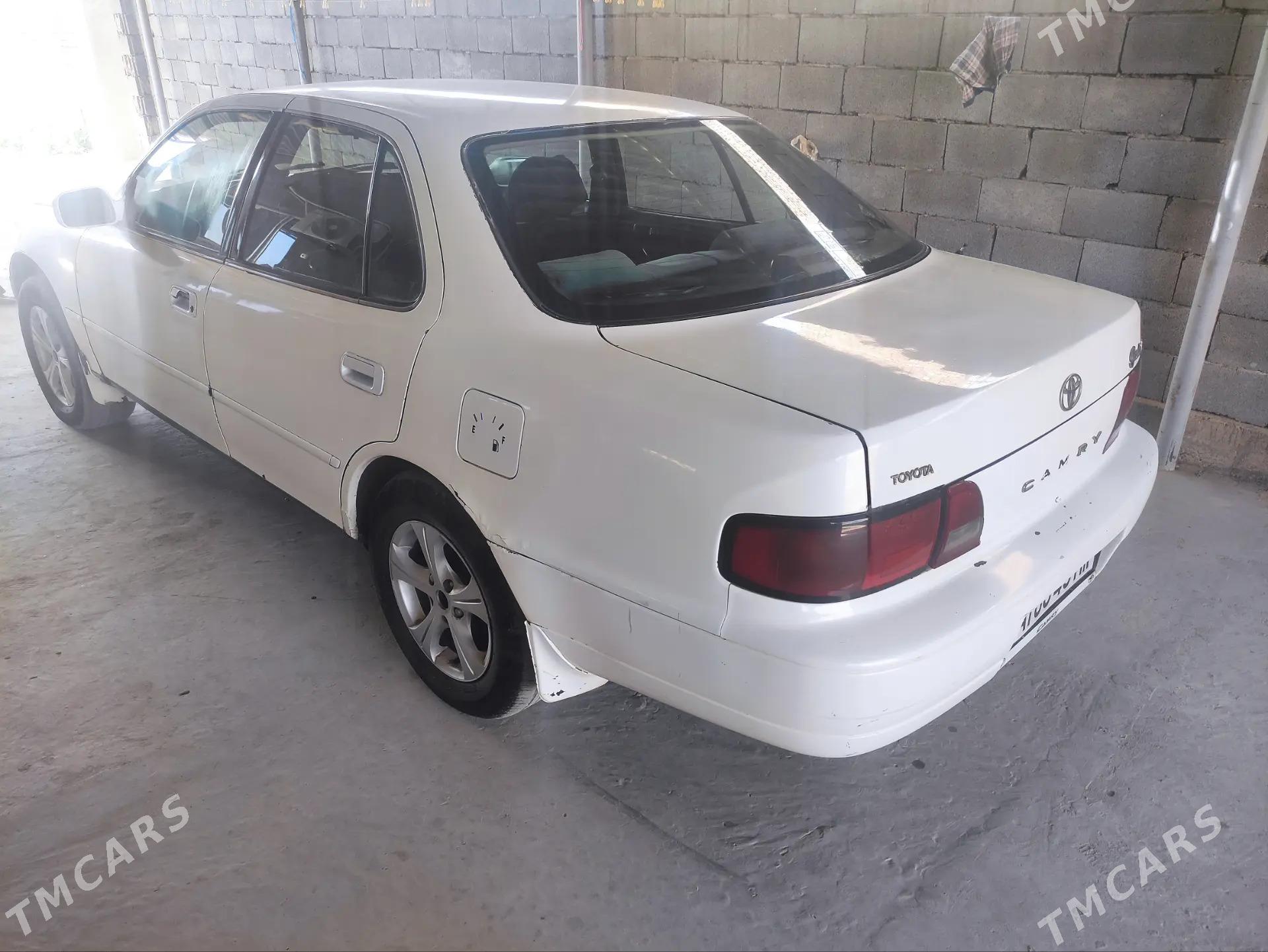 Toyota Camry 1992 - 95 000 TMT - Тагтабазар - img 6