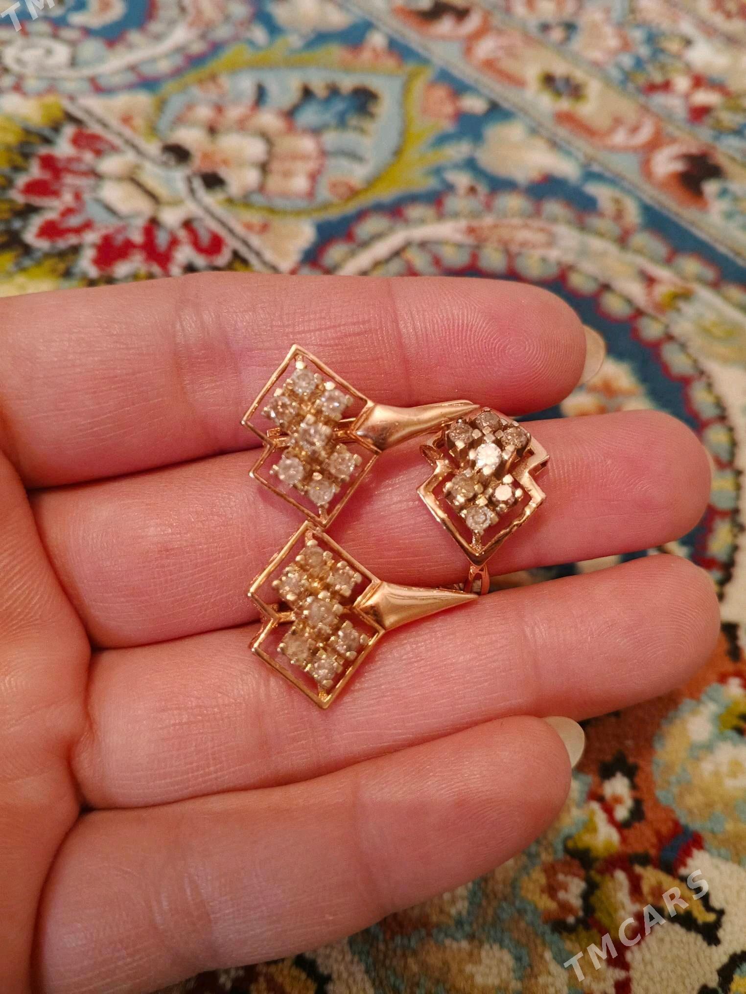 Gyzyl komplekt - Balkanabat - img 2