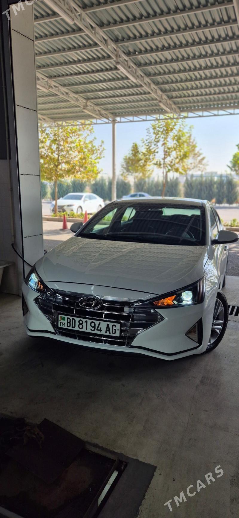 Hyundai Elantra 2020 - 189 000 TMT - Кëши - img 7