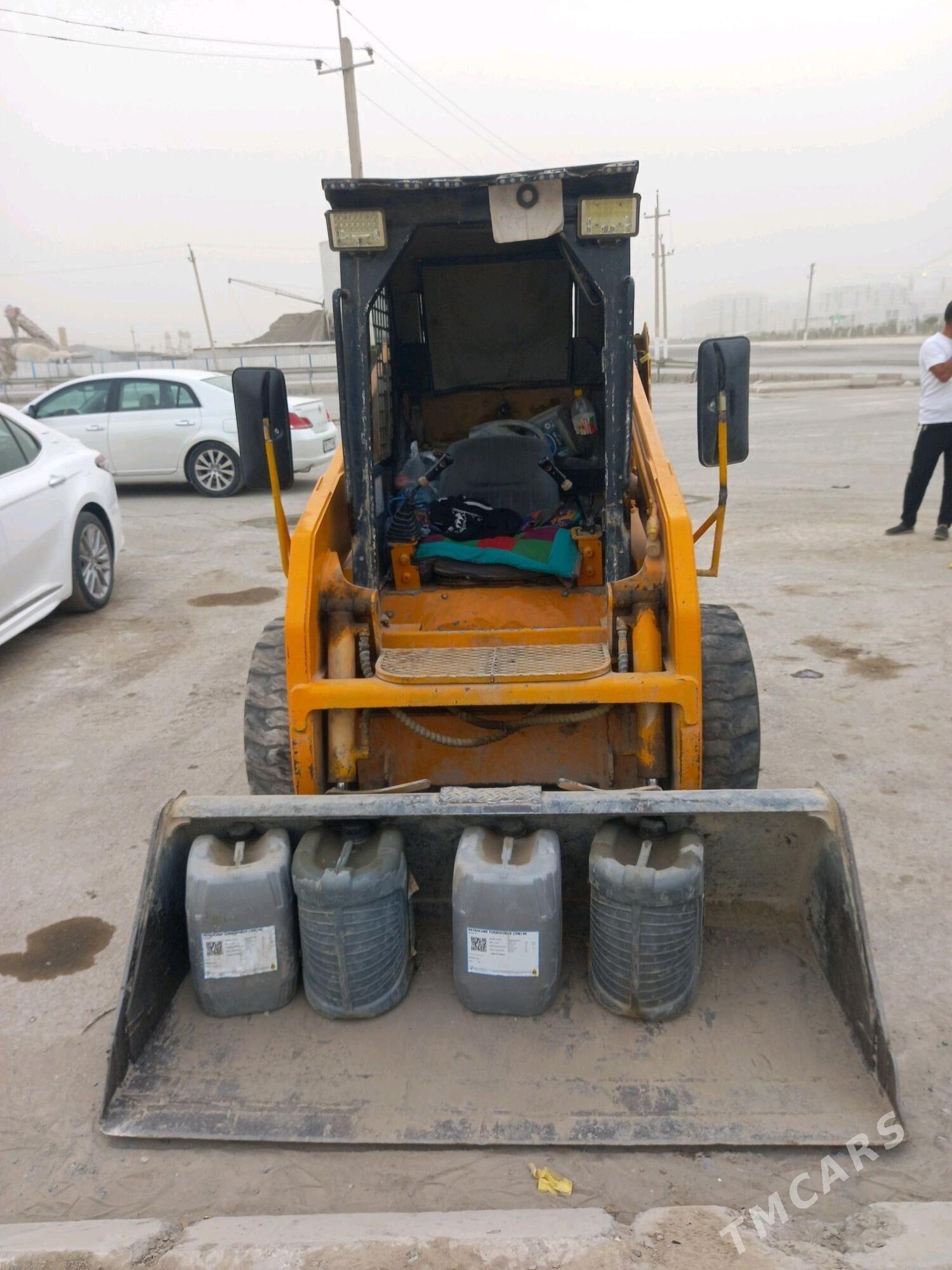 Bobcat S650 2011 - 200 000 TMT - Arkadag - img 3