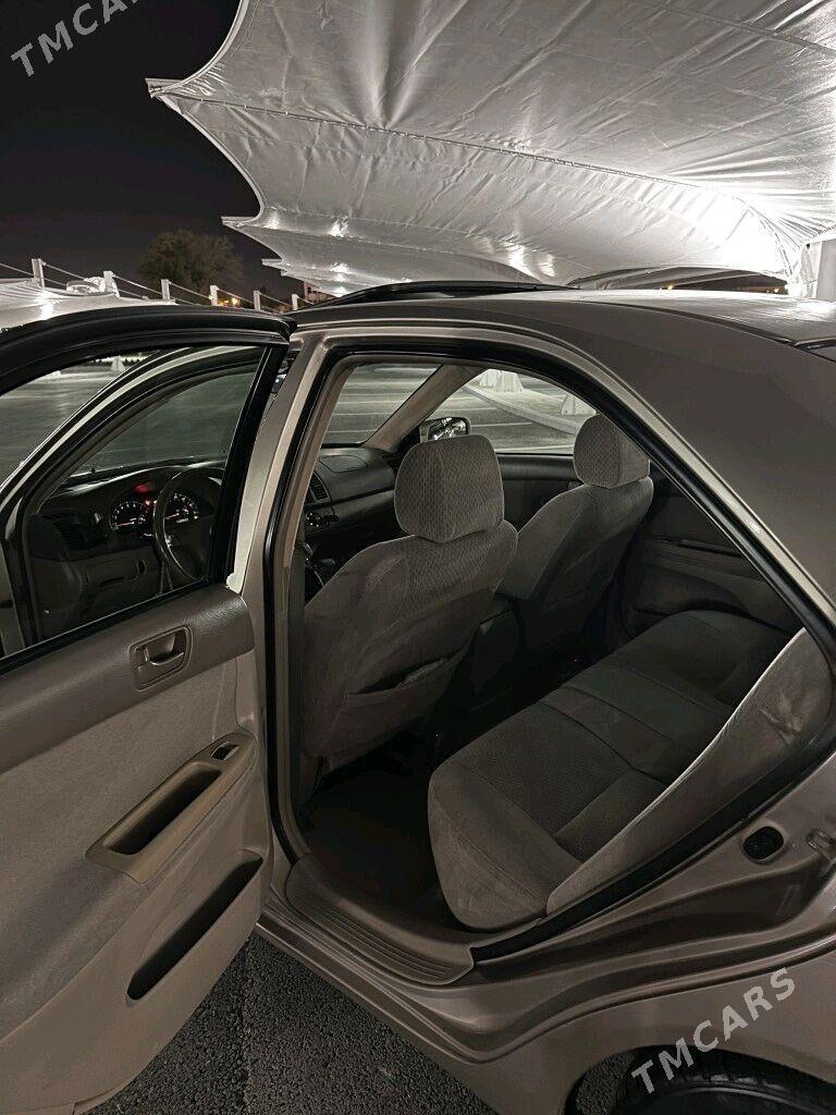 Toyota Camry 2003 - 220 000 TMT - Halaç - img 8