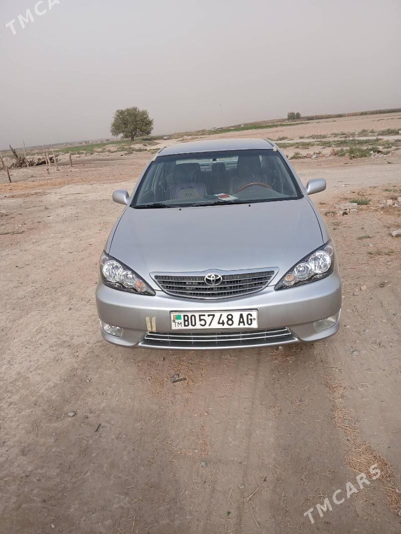 Toyota Camry 2004 - 170 000 TMT - Büzmeýin - img 2