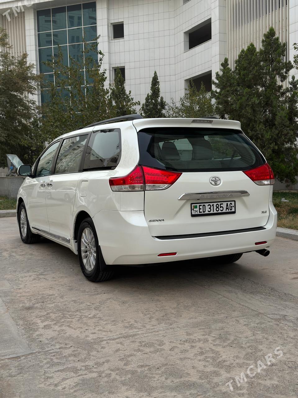 Toyota Sienna 2011 - 348 000 TMT - 6 мкр - img 7