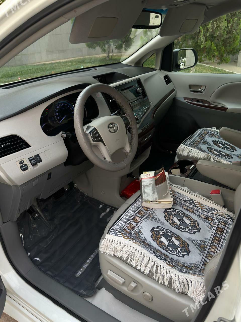 Toyota Sienna 2011 - 348 000 TMT - 6 мкр - img 9