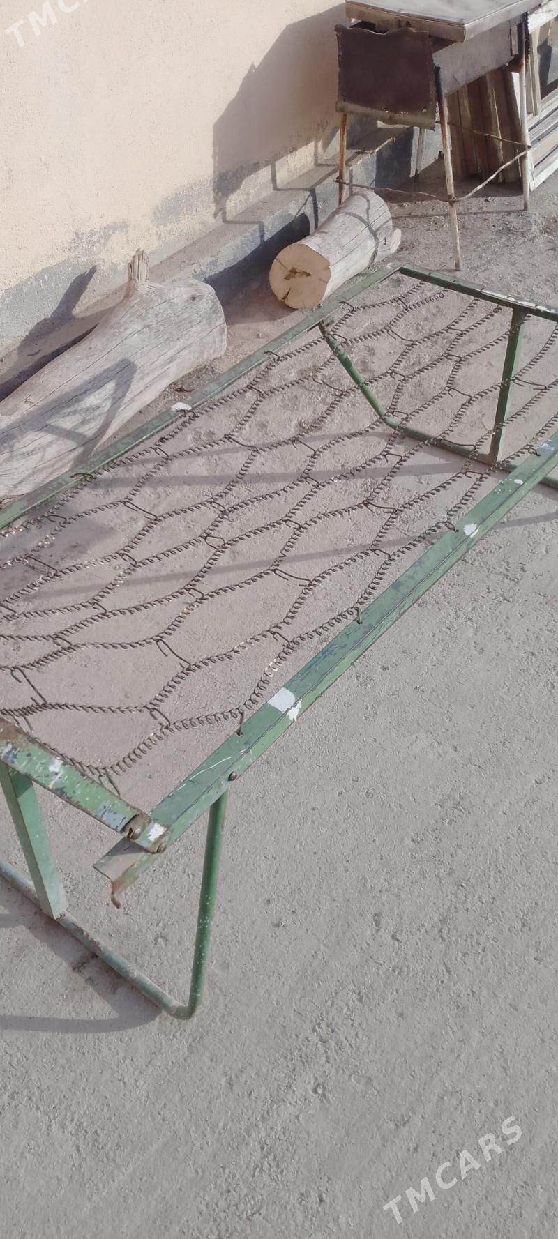 krowat - етр. Туркменбаши - img 2