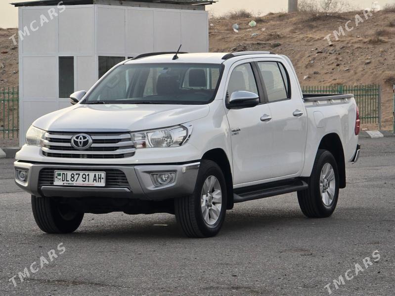 Toyota Hilux 2020 - 525 000 TMT - Aşgabat - img 8