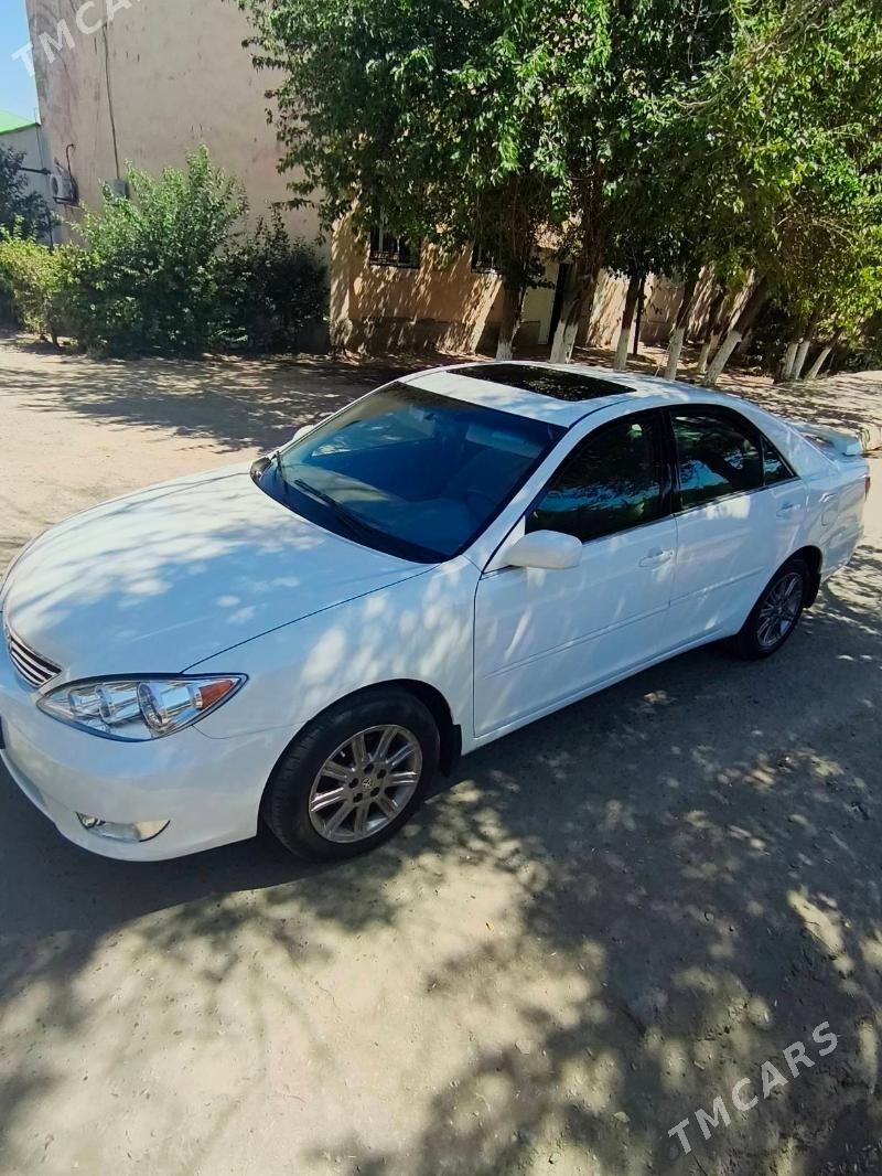 Toyota Camry 2002 - 170 000 TMT - Дашогуз - img 3
