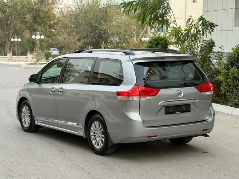 Toyota Sienna 2015 - 352 000 TMT - Ашхабад - img 6