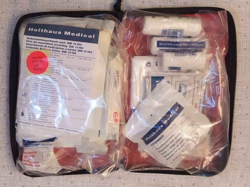 Аптечка Original Audi 300 TMT - Aşgabat - img 4