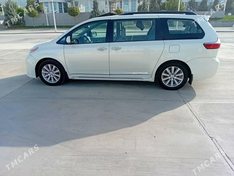 Toyota Sienna 2018 - 395 000 TMT - Ашхабад - img 2
