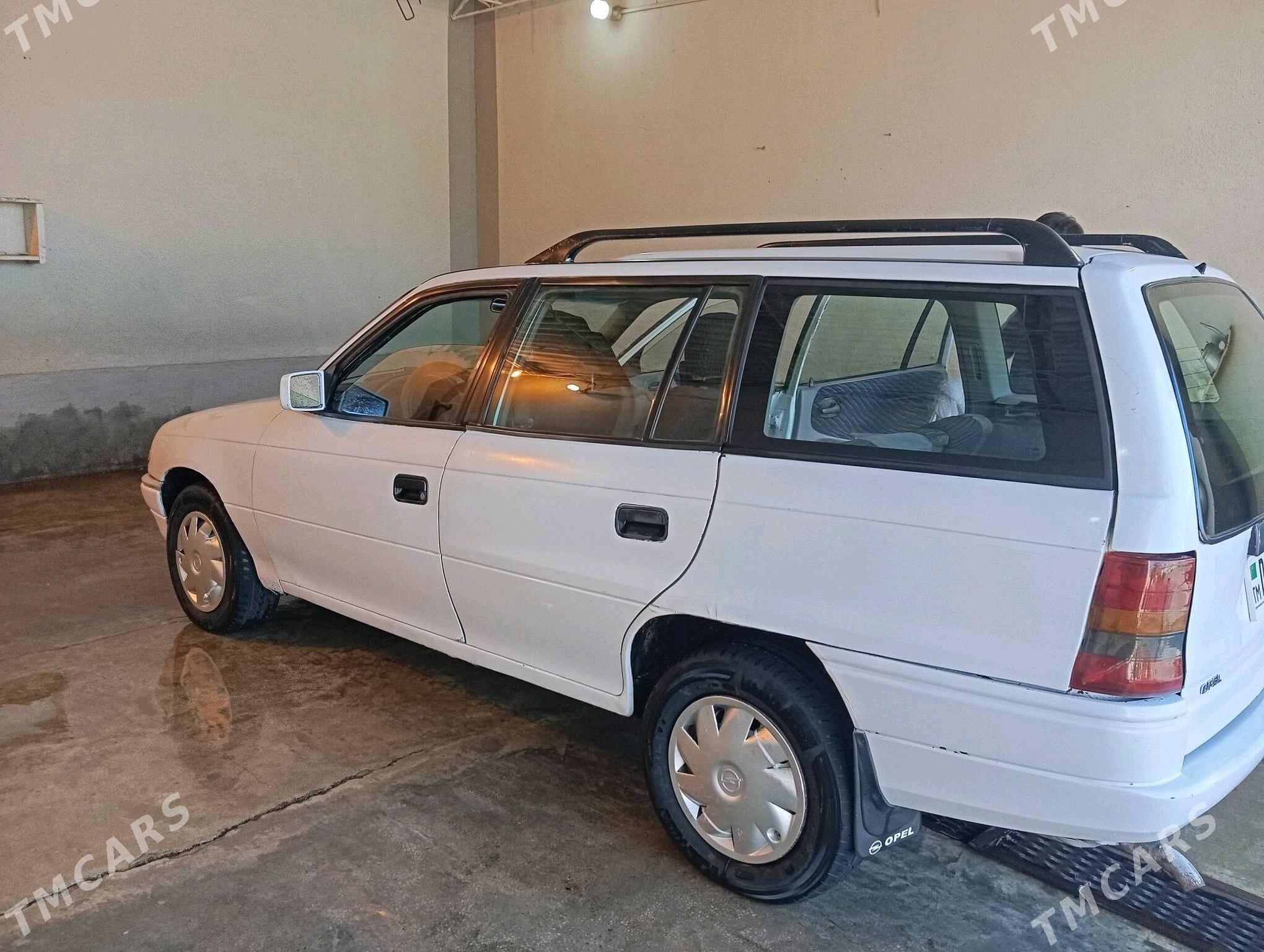 Opel Astra 1992 - 30 000 TMT - Mary - img 6