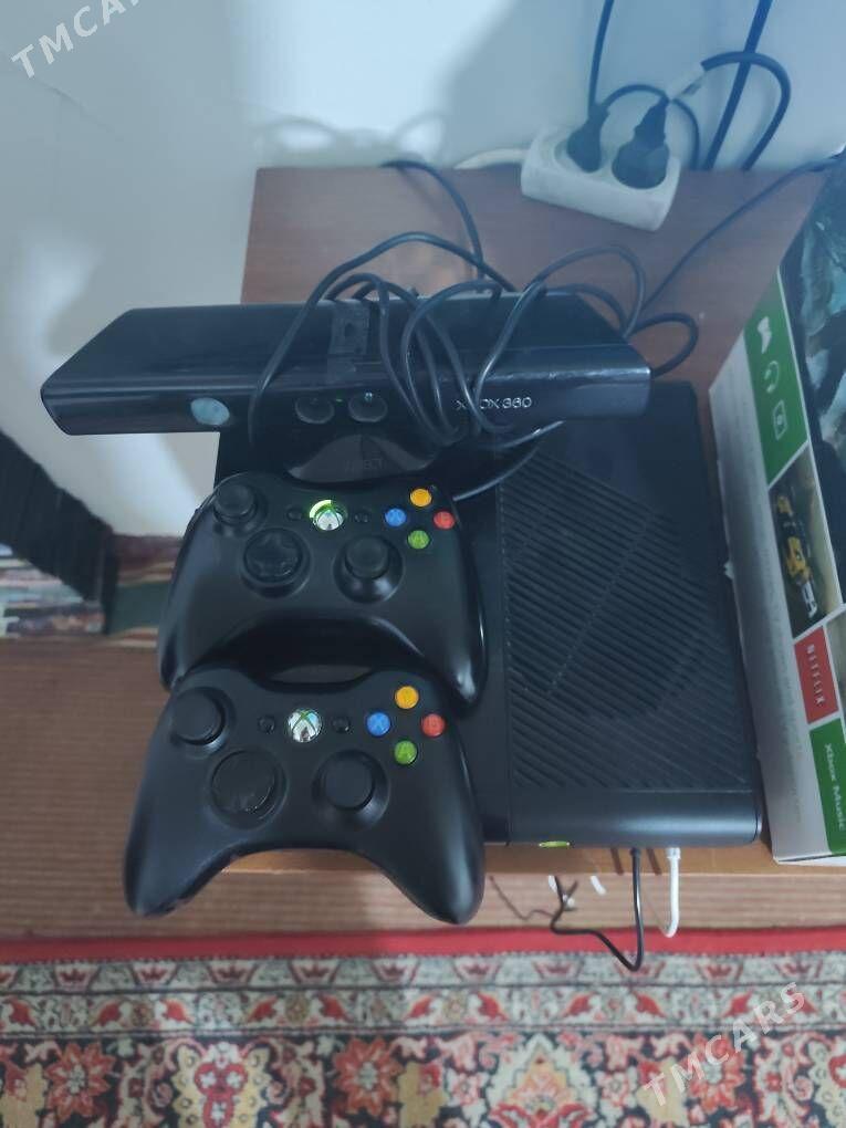 XBOX 360E 256GB - Hitrowka - img 2