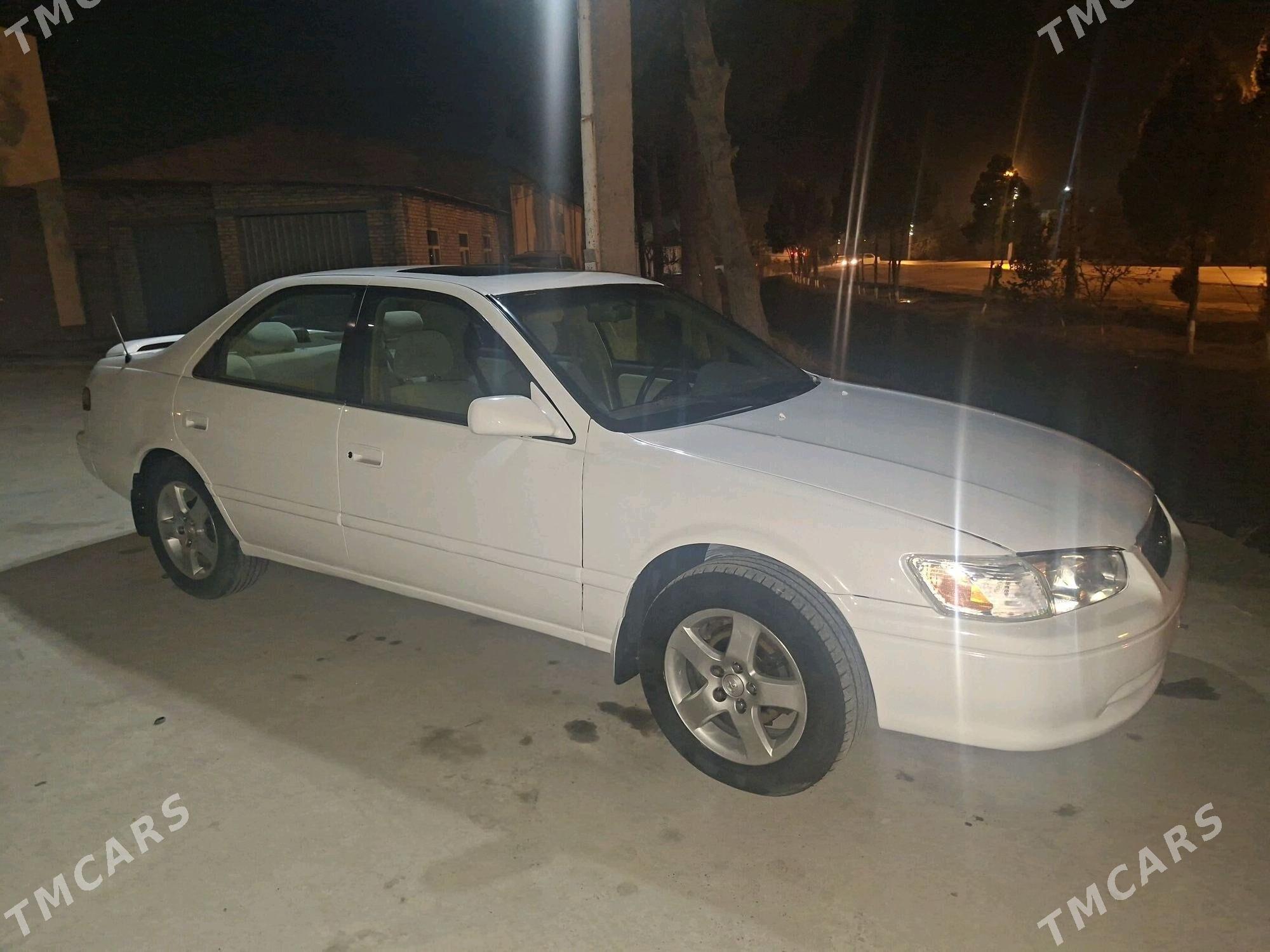 Toyota Camry 1999 - 112 000 TMT - Halaç - img 2