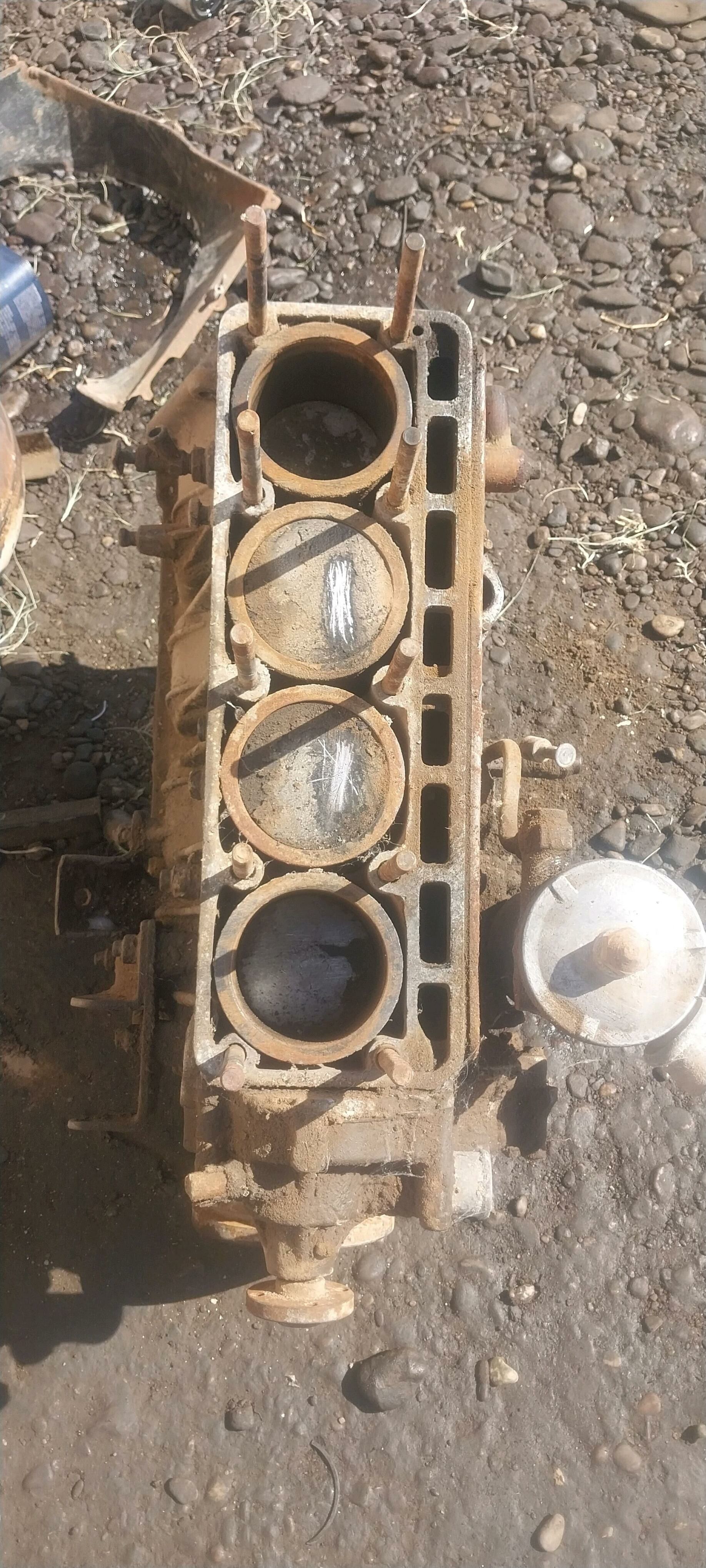 2410 2 000 TMT - Sarahs - img 2