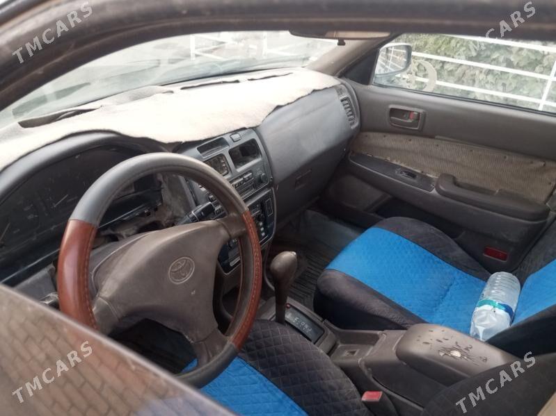 Toyota Vista 1995 - 29 000 TMT - Мары - img 1