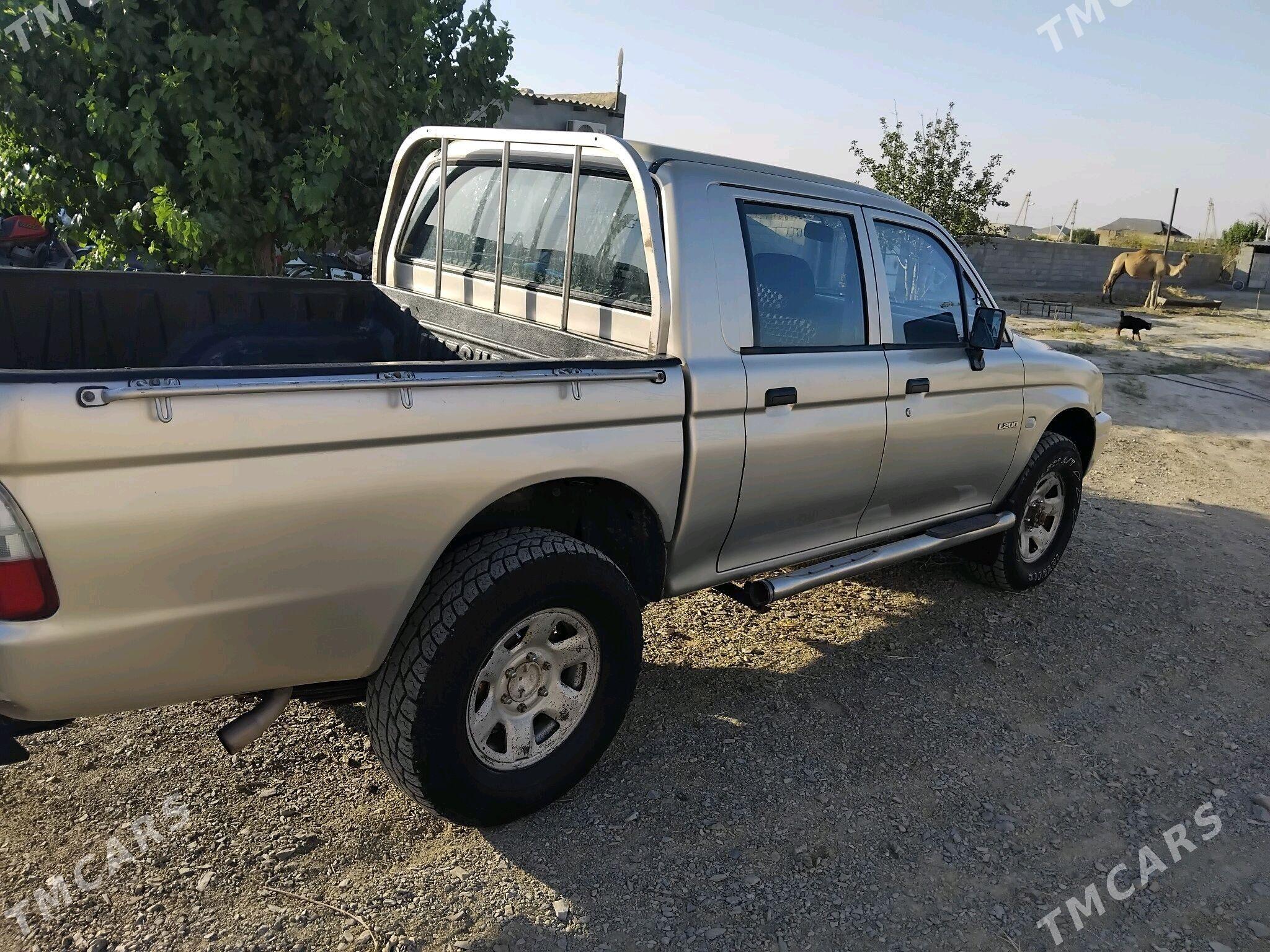 Mitsubishi L200 2003 - 100 000 TMT - Bäherden - img 4