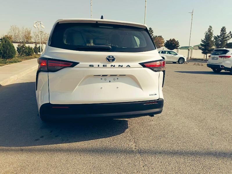 Toyota Sienna 2021 - 500 000 TMT - Ашхабад - img 6
