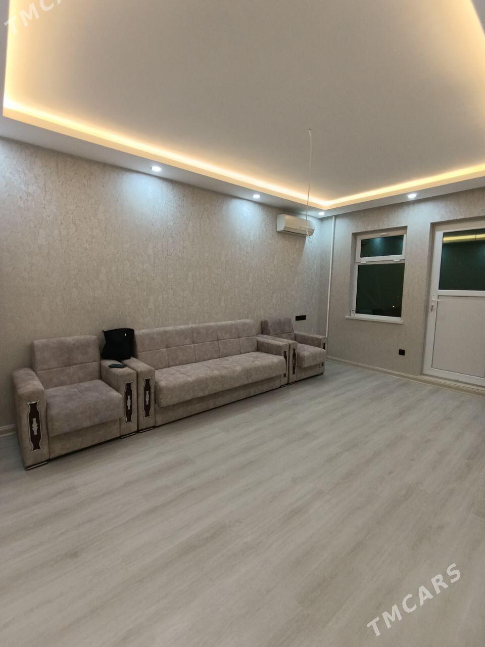 Мир 4 6 этаж 2 в 3 комнаты - Parahat 4 - img 5