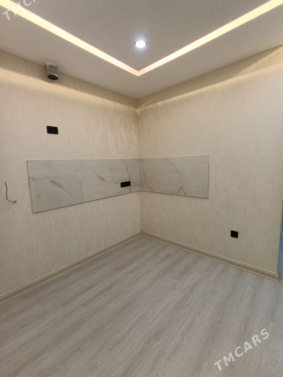 Мир 4 6 этаж 2 в 3 комнаты - Parahat 4 - img 4