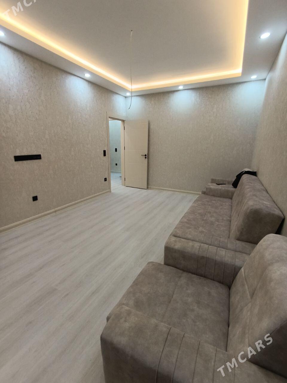 Мир 4 6 этаж 2 в 3 комнаты - Parahat 4 - img 2