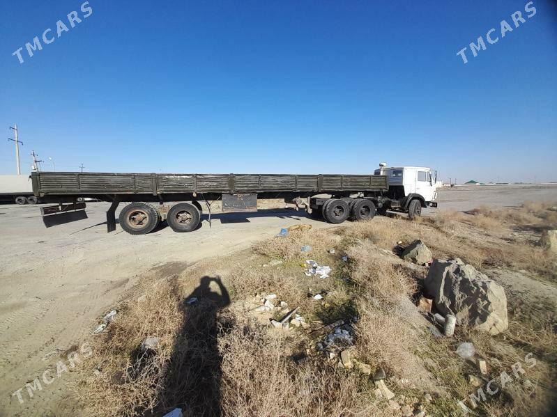 Kamaz 4310 1980 - 200 000 TMT - Bäherden - img 2