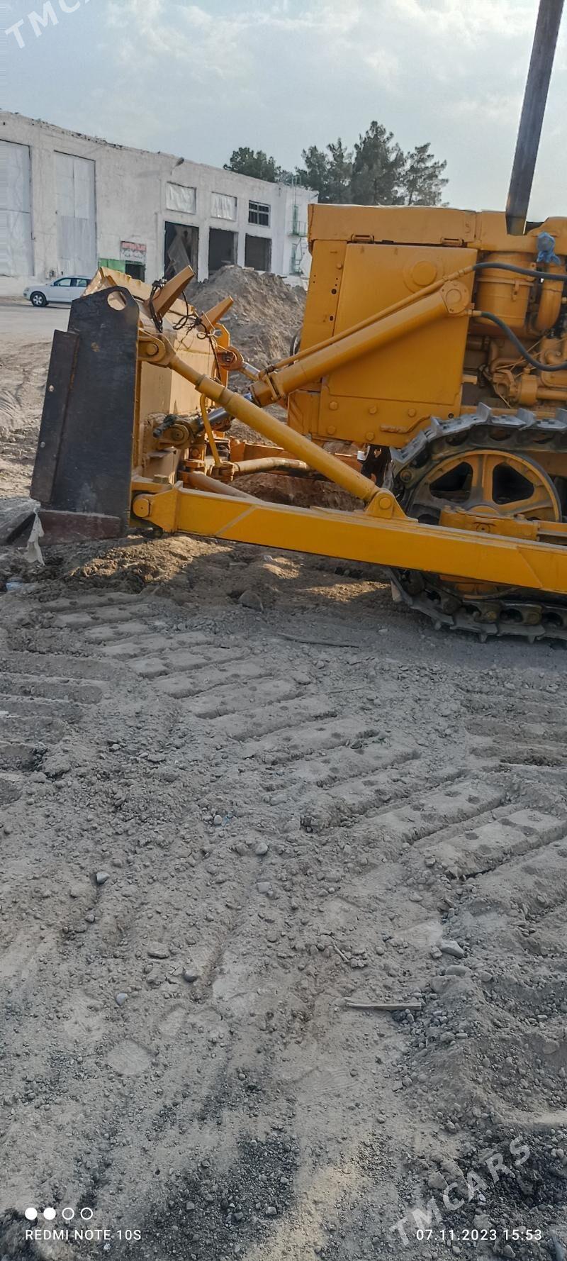 Caterpillar Dozer 1991 - 120 000 TMT - Aşgabat - img 9