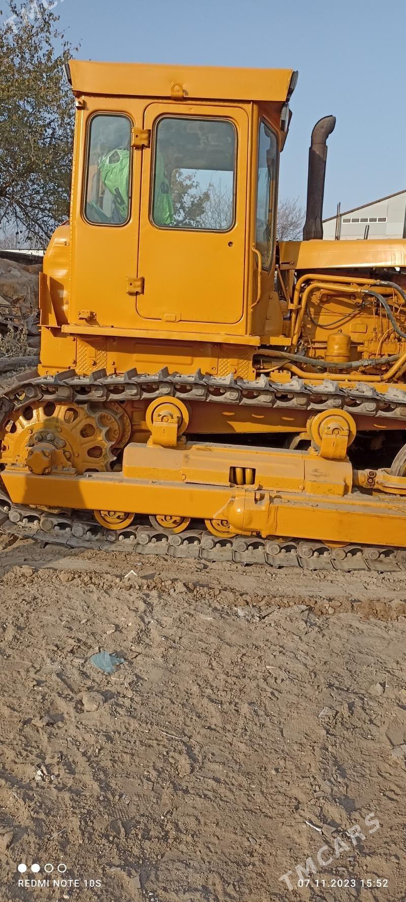 Caterpillar Dozer 1991 - 120 000 TMT - Aşgabat - img 8