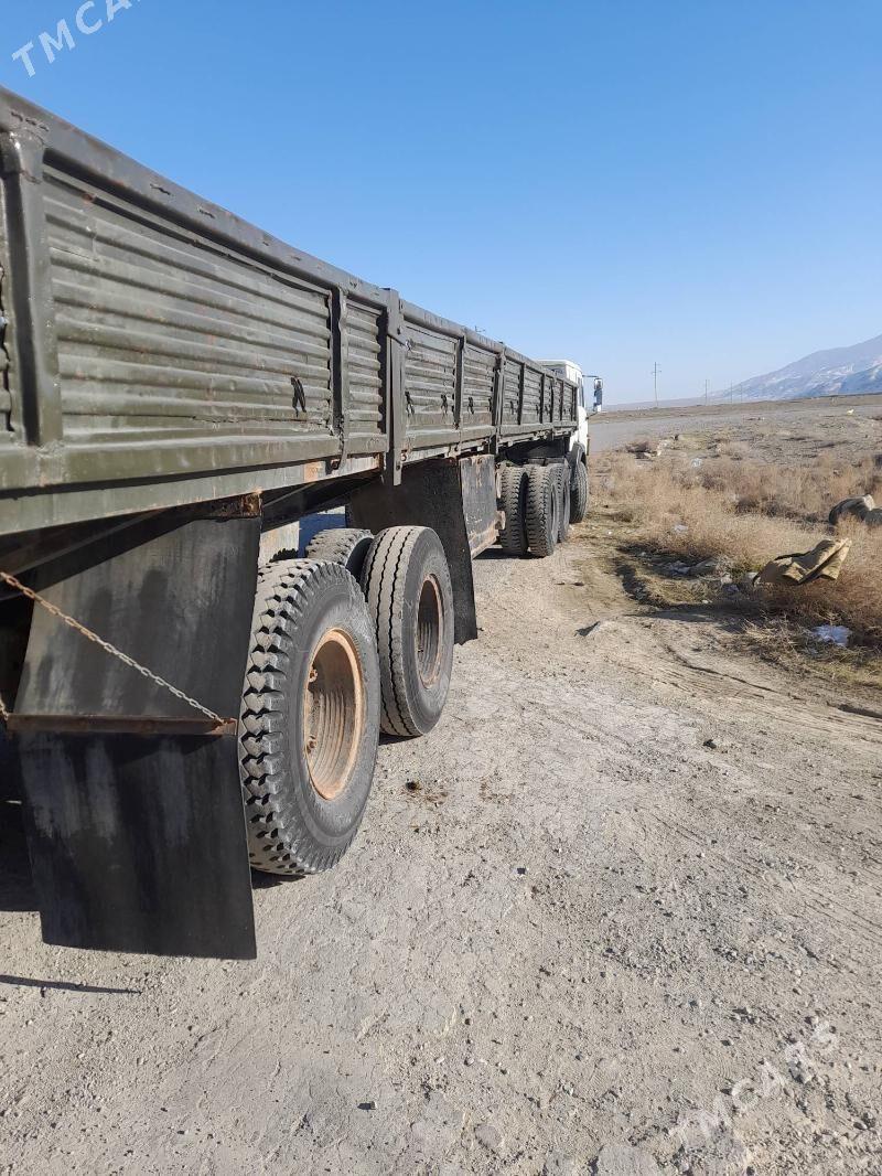 Kamaz 4310 1980 - 200 000 TMT - Bäherden - img 4