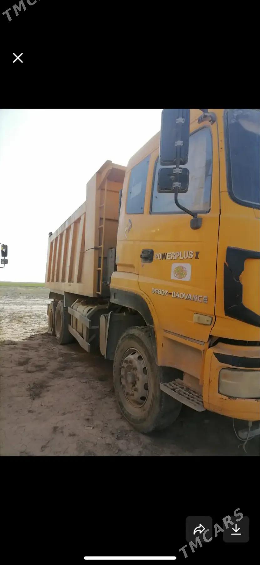 Howo Sinotruk 2013 - 450 000 TMT - Daşoguz - img 1