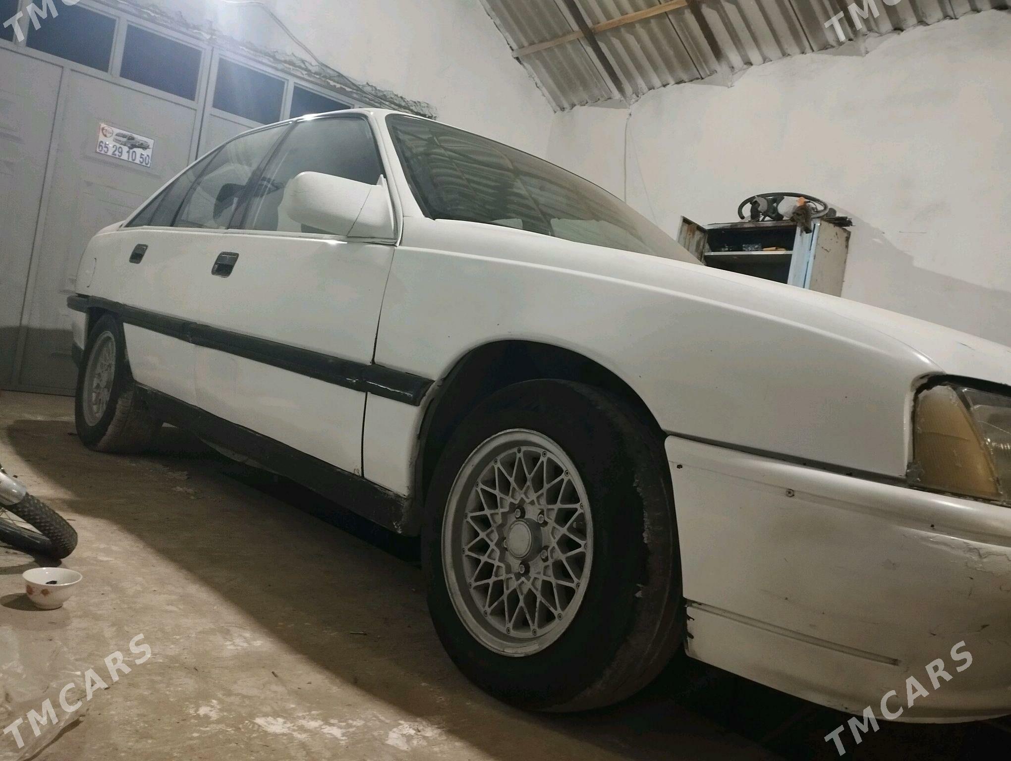 Opel Omega 1989 - 27 000 TMT - Balkanabat - img 6