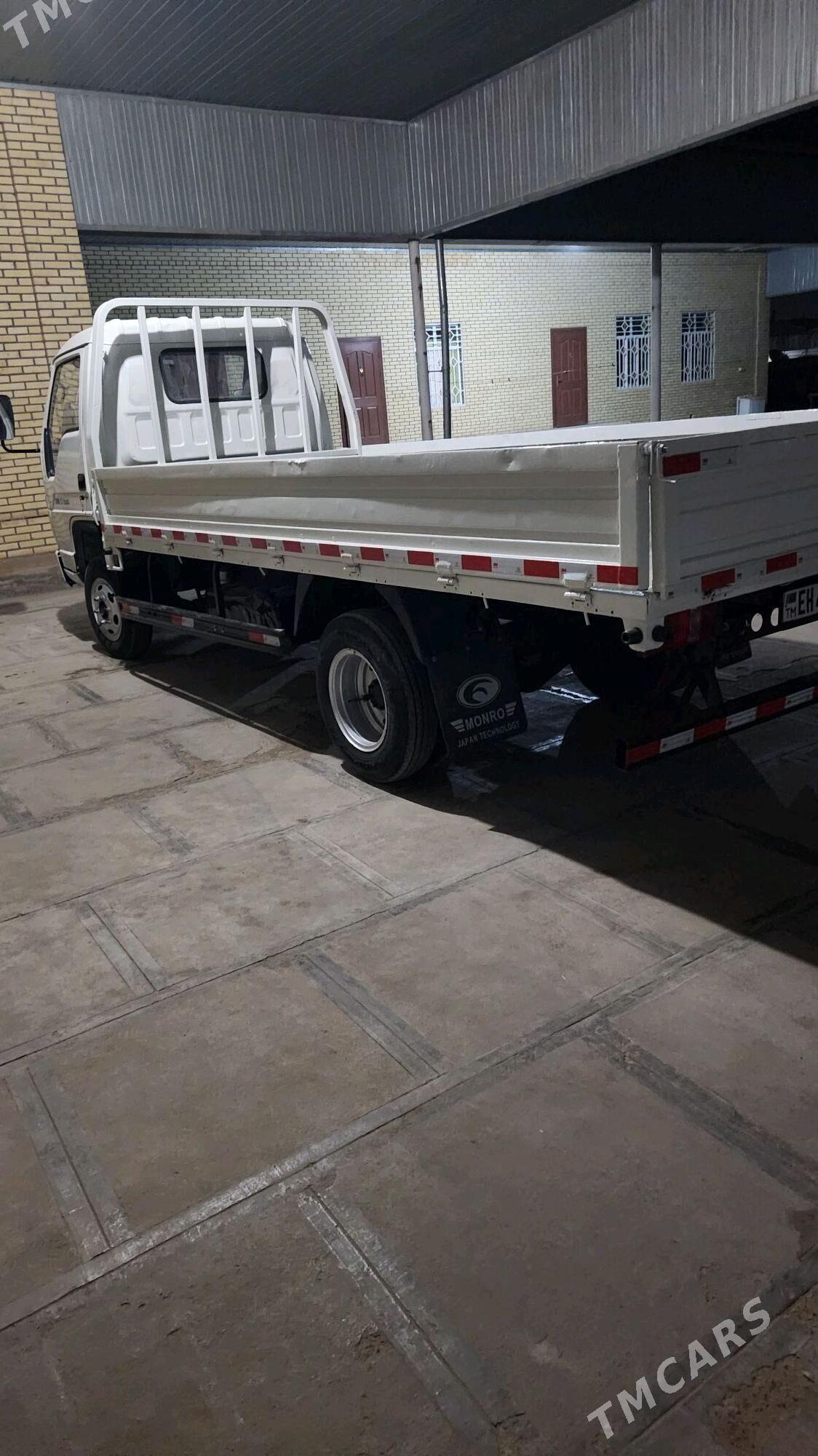 Forland H3 2012 - 150 000 TMT - Mary - img 2