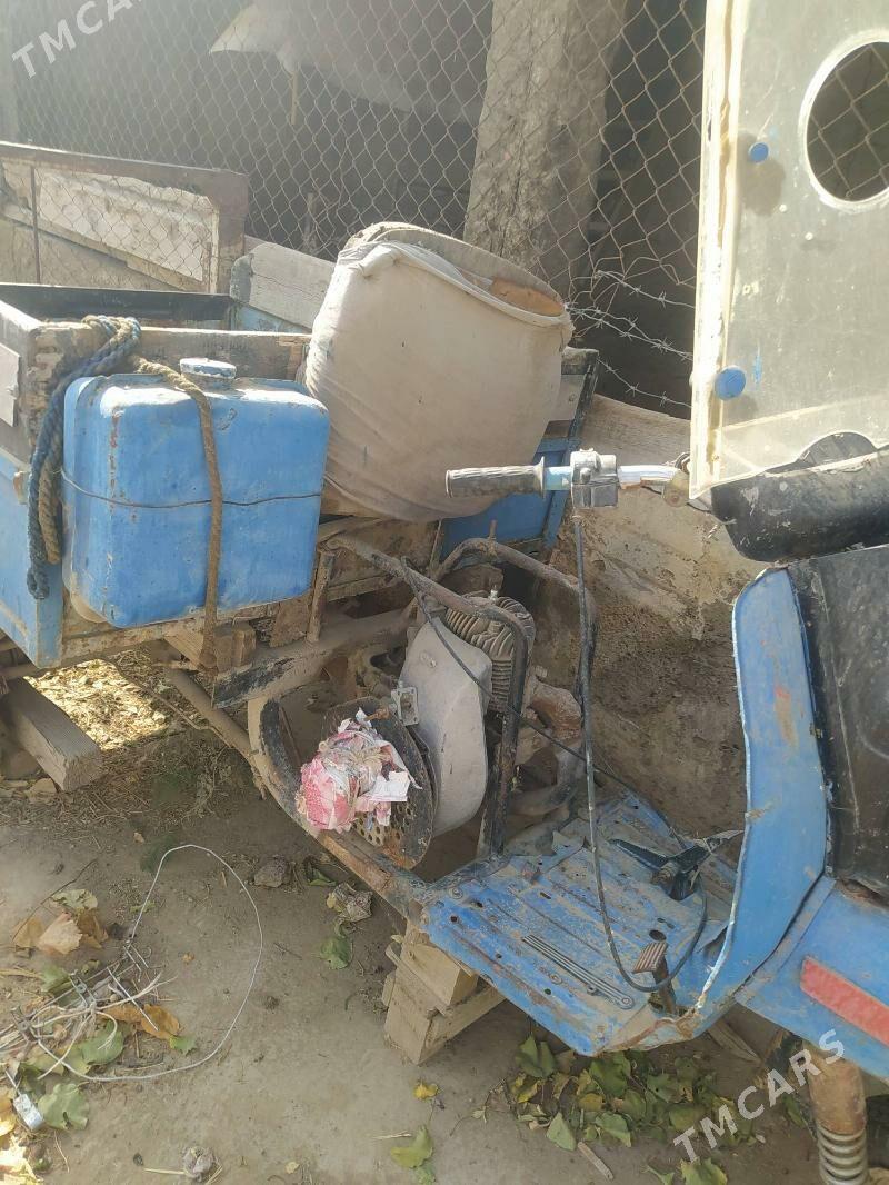 Iž Planeta 1992 - 6 000 TMT - Kaka - img 4