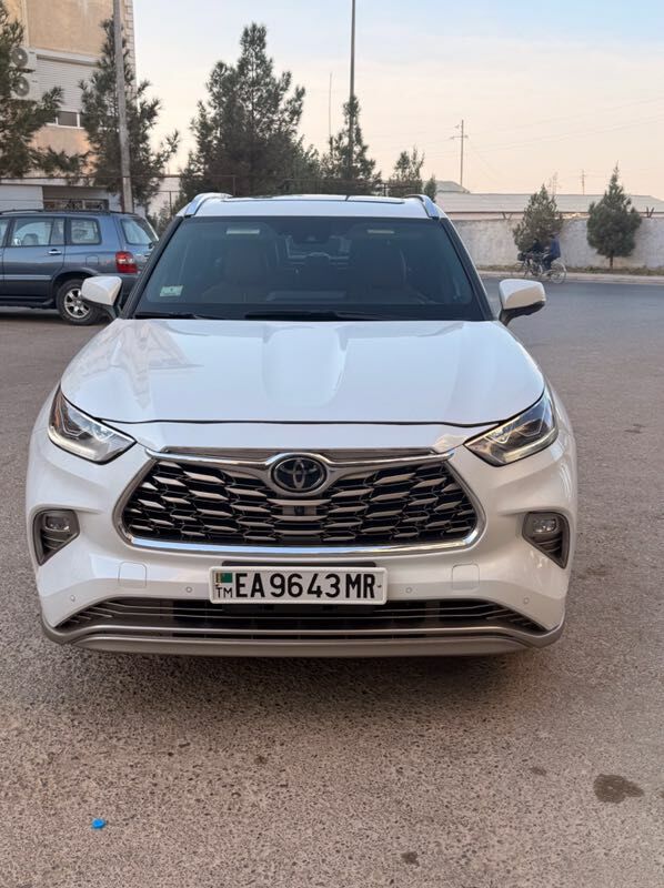 Toyota Highlander 2021 - 647 000 TMT - Мары - img 5