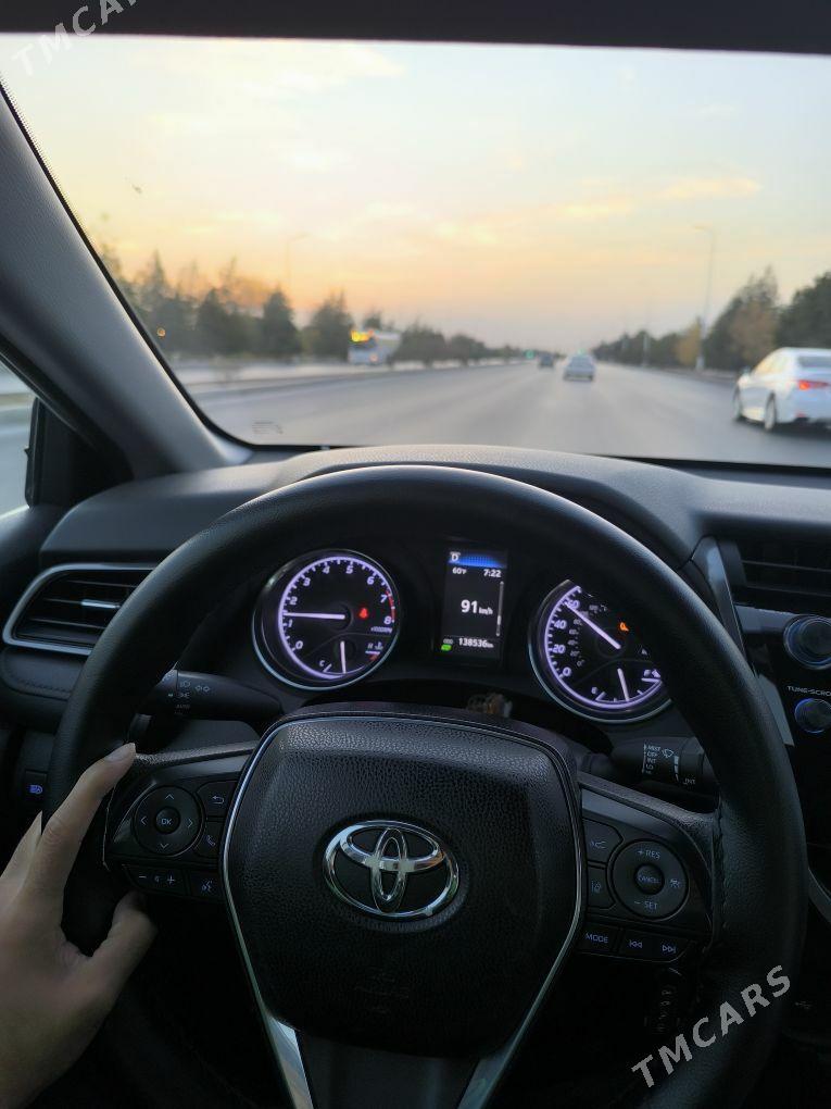 Toyota Camry 2020 - 320 000 TMT - Büzmeýin - img 4