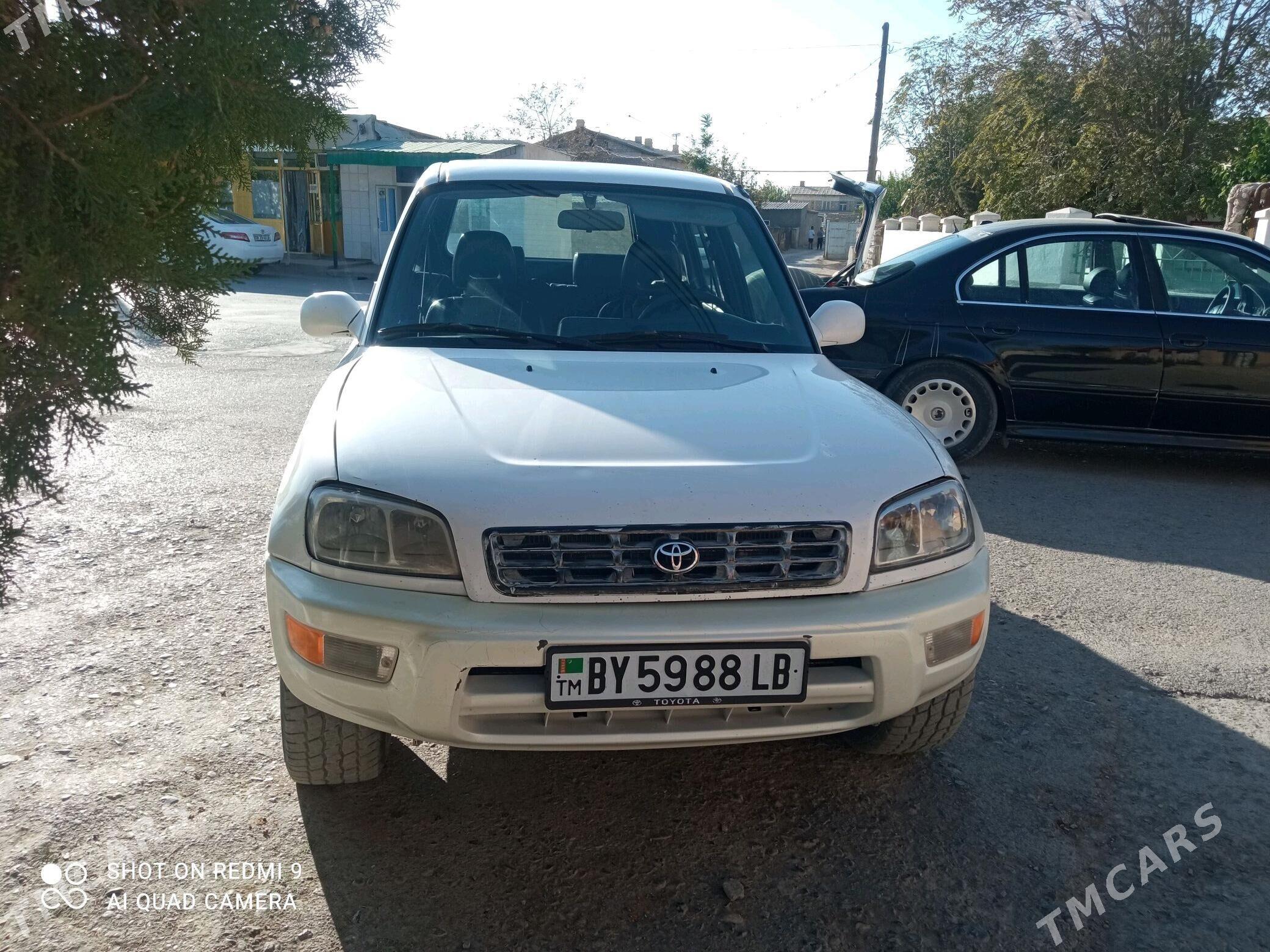 Toyota RAV4 2000 - 90 000 TMT - Магданлы - img 1